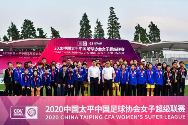 中国男篮为何遭绝杀？郭士强给出答案，很敞亮，被对手主帅装到了